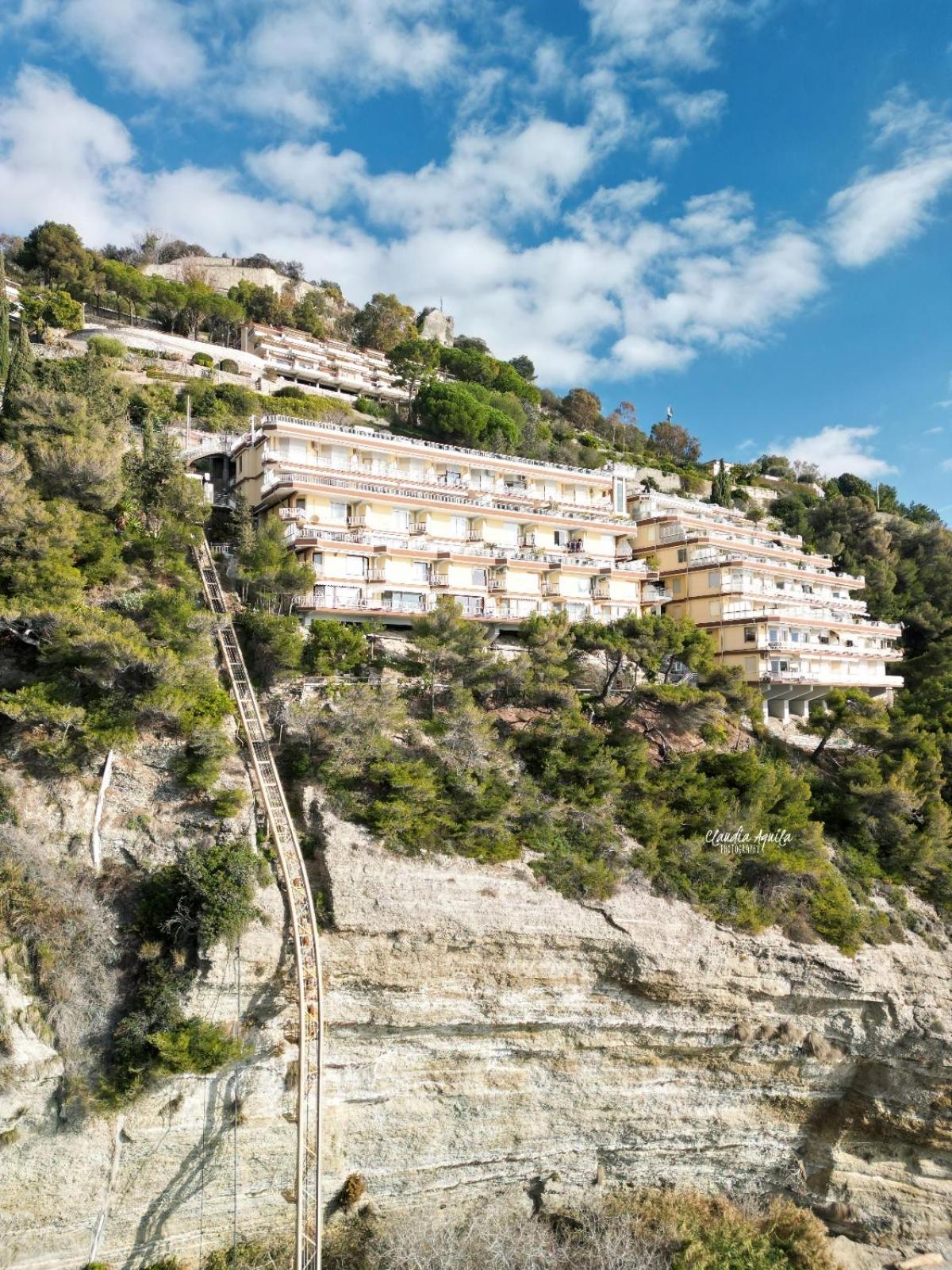 Sea And Monaco Charme View On The Beach Vintimille Extérieur photo